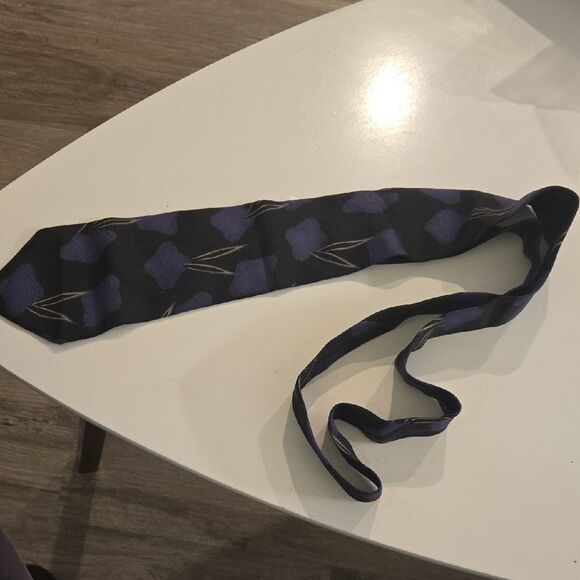 Giorgio Armani Black and Purple Tie - Picture 1 of 7